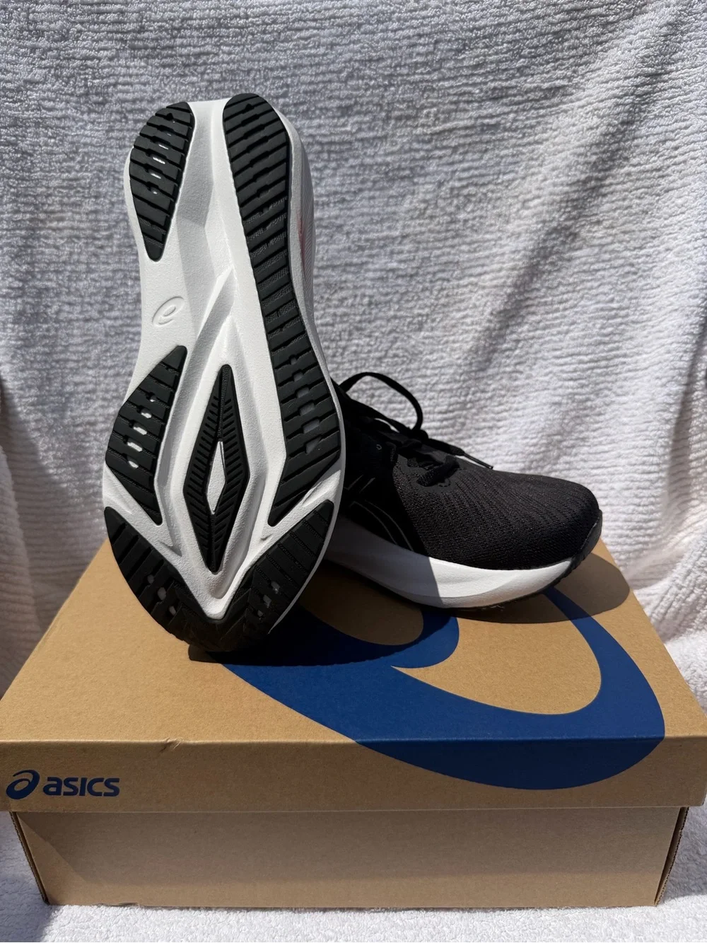 ASICS Versablast 4 Women’s Running Shoes Size 8.5 Black Morganite NEW w/ Box